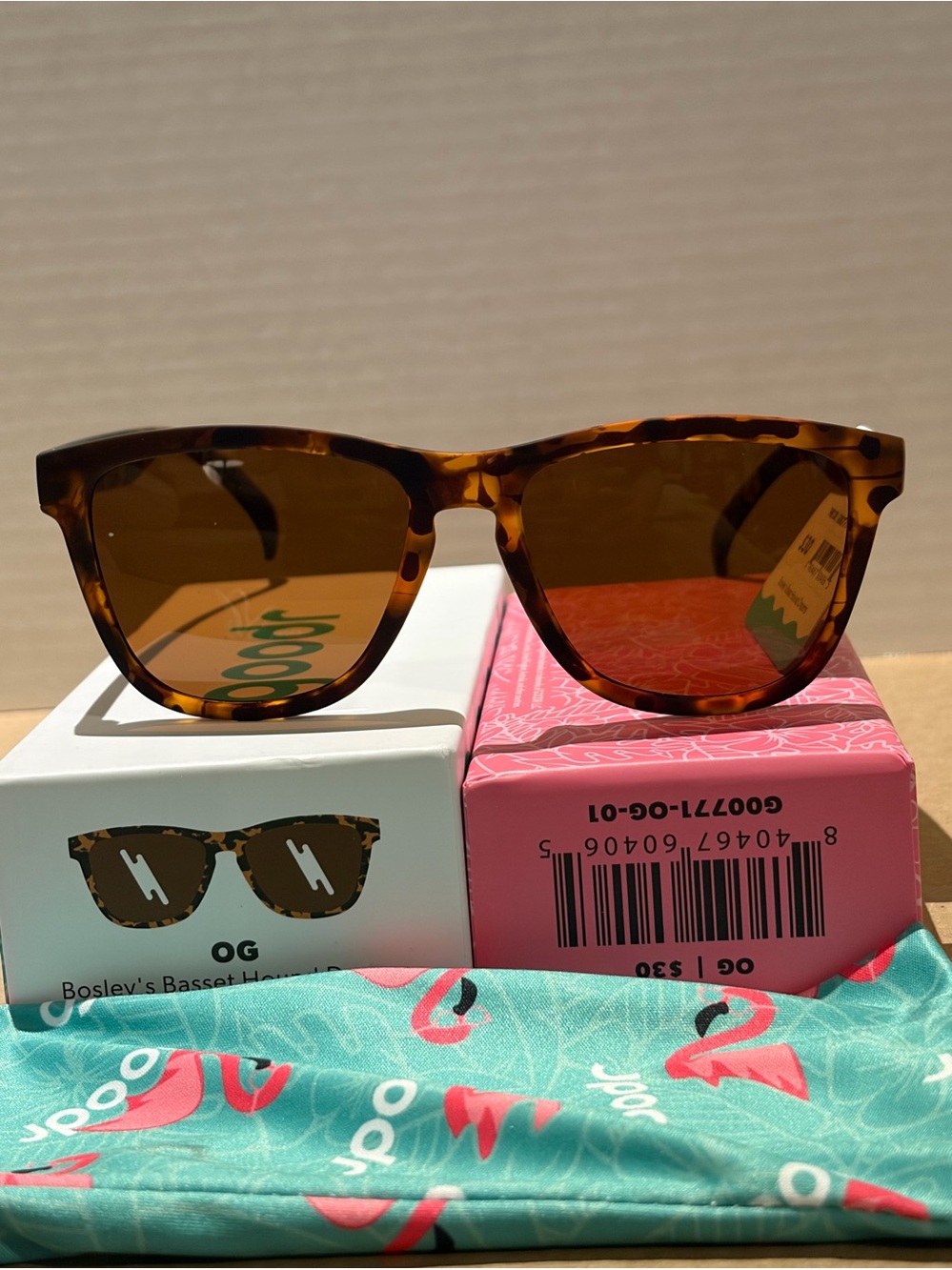 Bosley's Basset
Hound Dreams
Women's Square
Tortoiseshell Brown
Sunglasses